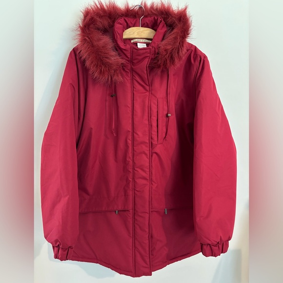 Tudor Court Red XXL Winter Coat with Faux fur hood - Picture 1 of 9